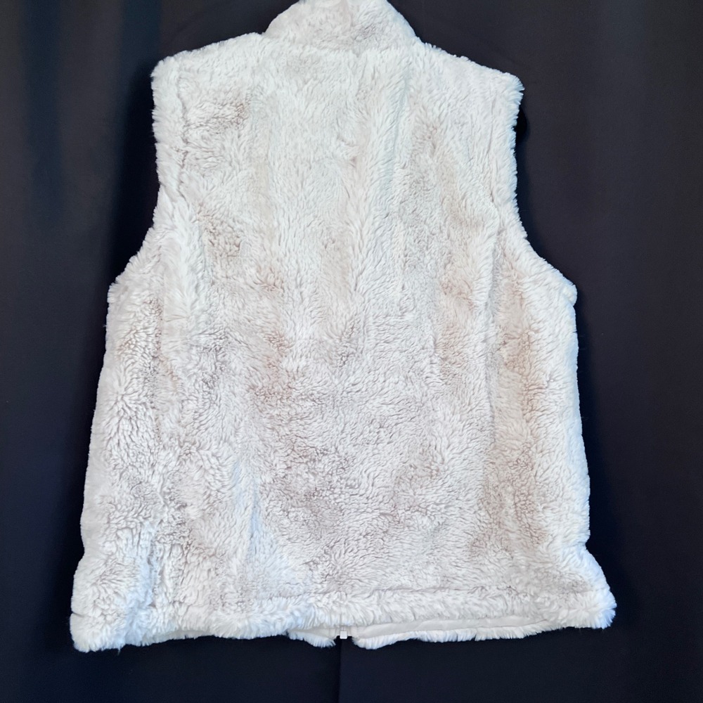Nicole‎ Miller Elegant Faux Fur Cream Reversible Vest Sleeveless Pockets Large - Picture 3 of 10